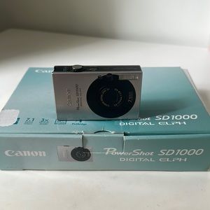 Cannon Powershot SD1000 Digital Elph Camera